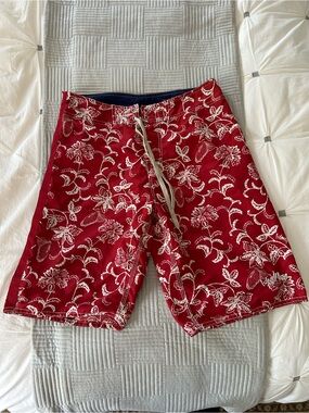 Islandhaze Red Floral Men's Board Shorts